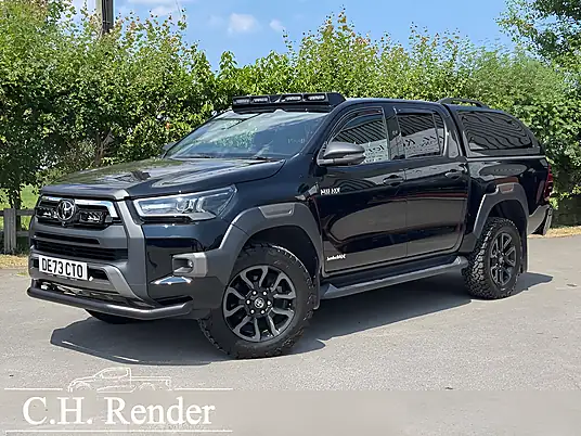 2023 Toyota Hilux Invincible X 2.8