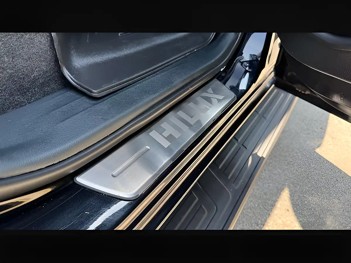 Used 2023 Toyota Hilux Hi-Luxury Invincible X Black - Interior and Exterior details 18