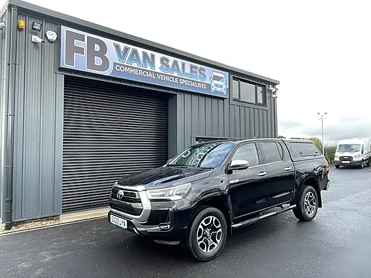 2023 Toyota Hilux Invincible 2.8 D-4D