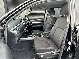 Used 2023 Toyota Hilux Invincible Black - Interior and Exterior details 15