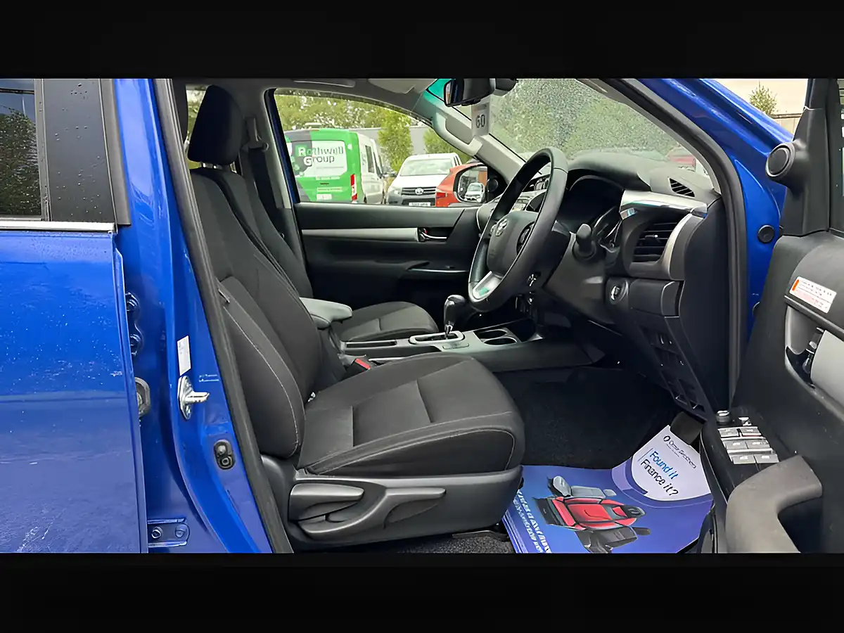 Used 2023 Toyota Hilux Invincible Blue - Interior and Exterior details 14
