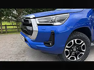 Used 2023 Toyota Hilux Invincible Blue - Interior and Exterior details 17
