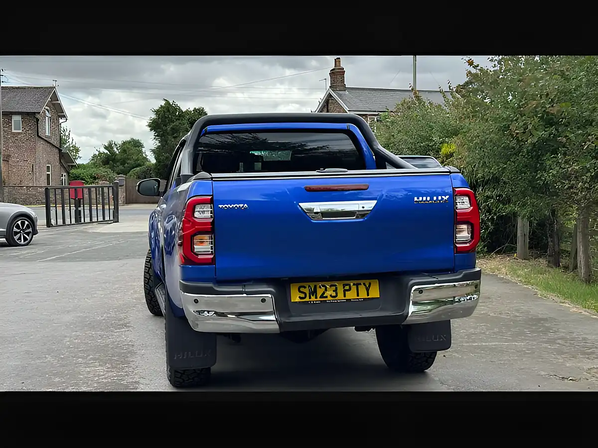 Used 2023 Toyota Hilux Invincible Blue - Interior and Exterior details 19