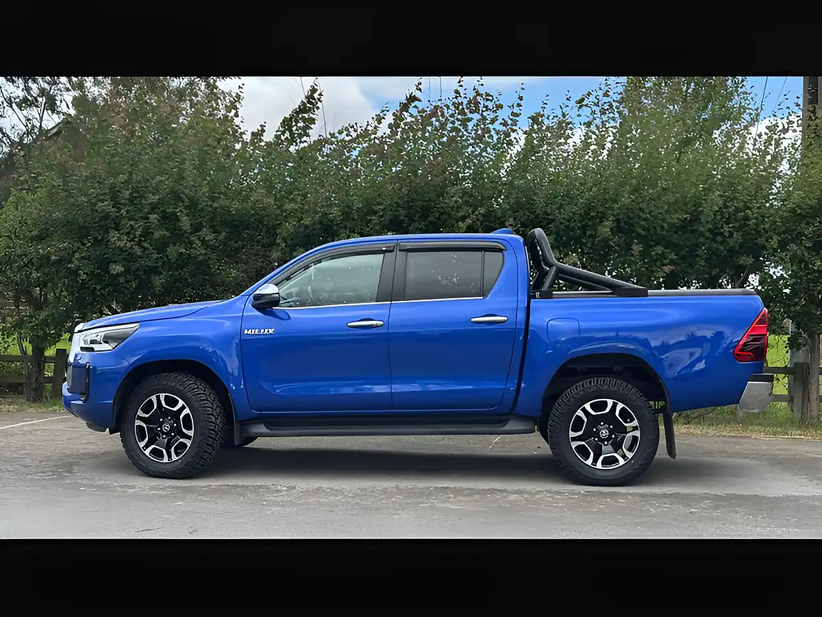 Used 2023 Toyota Hilux Invincible Blue - Interior and Exterior details 2