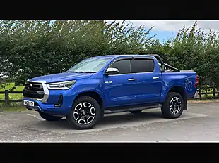Used 2023 Toyota Hilux Invincible Blue - Interior and Exterior details 20