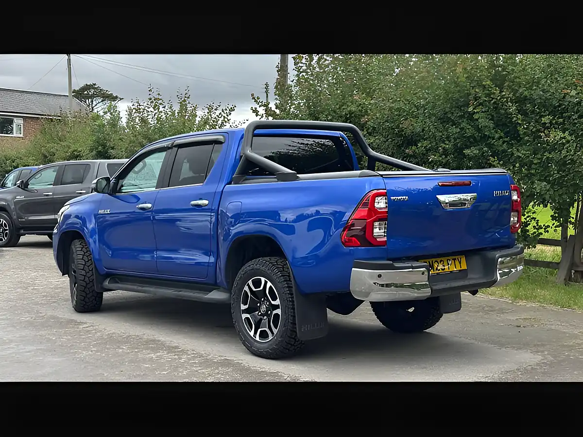 Used 2023 Toyota Hilux Invincible Blue - Interior and Exterior details 3