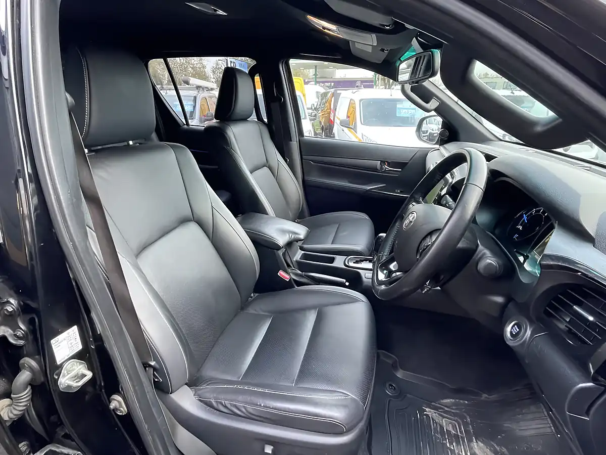 Used 2023 Toyota Hilux Invincible-X Black - Interior and Exterior details 12