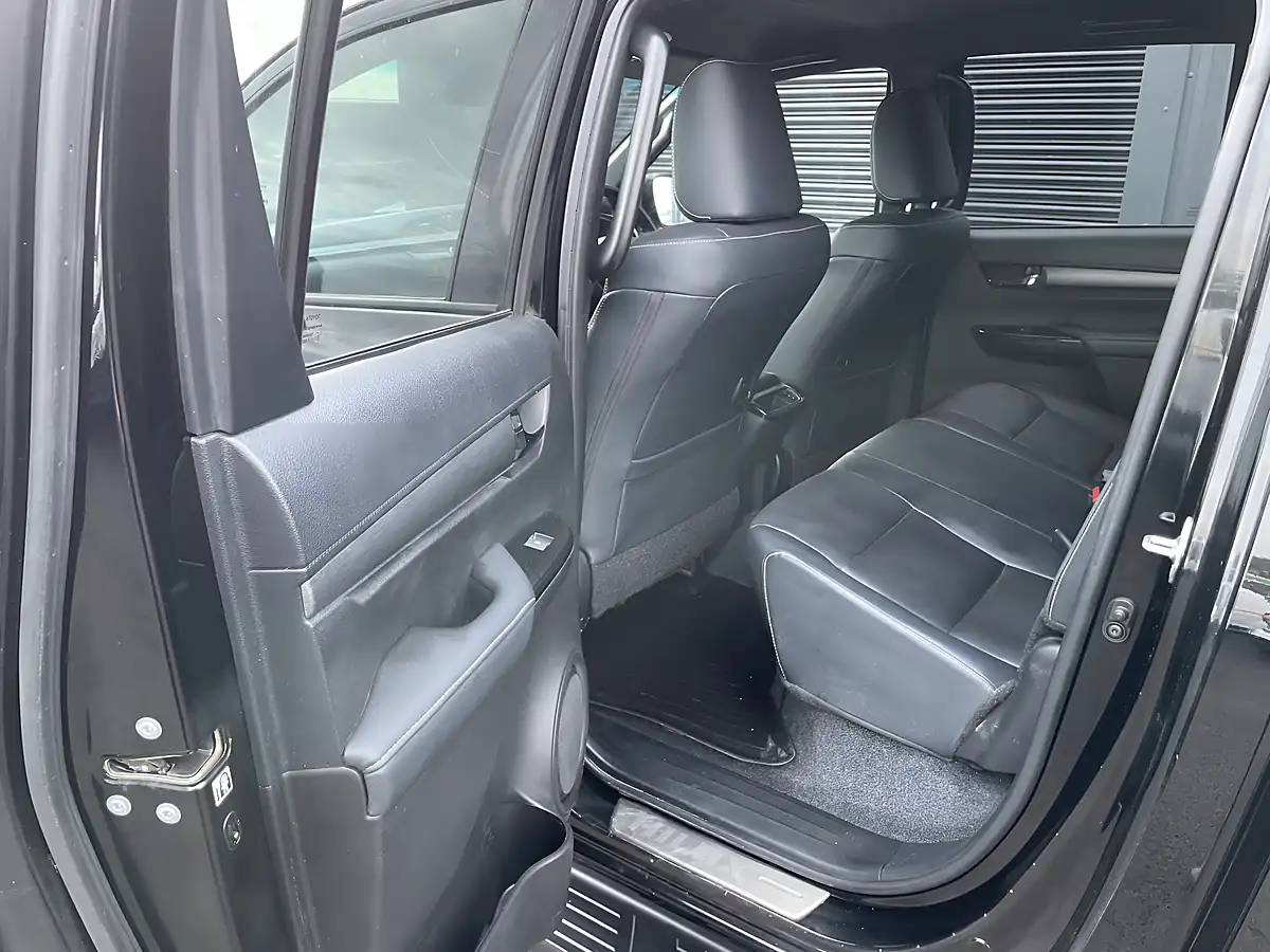 Used 2023 Toyota Hilux Invincible-X Black - Interior and Exterior details 17