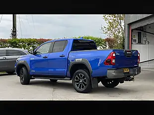 Used 2023 Toyota Hilux Invincible X Blue - Interior and Exterior details 14