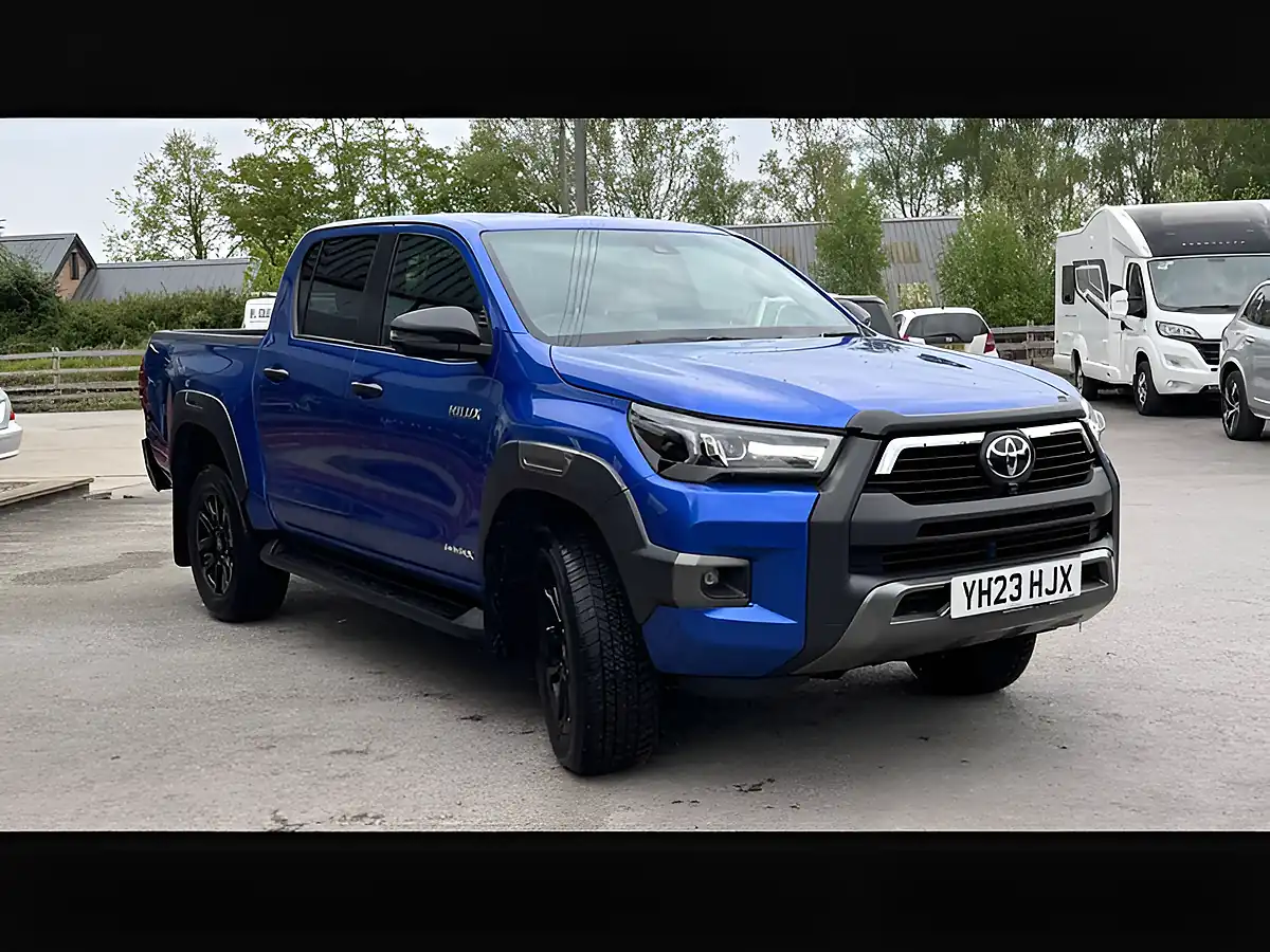 Used 2023 Toyota Hilux Invincible X Blue - Interior and Exterior details 6
