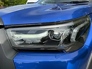 Used 2023 Toyota Hilux Invincible X Blue - Interior and Exterior details 17