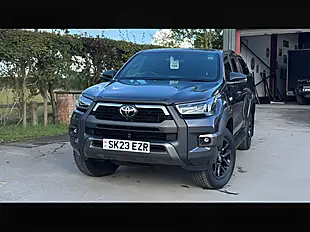 Used 2023 Toyota Hilux Invincible X Grey - Interior and Exterior details 12