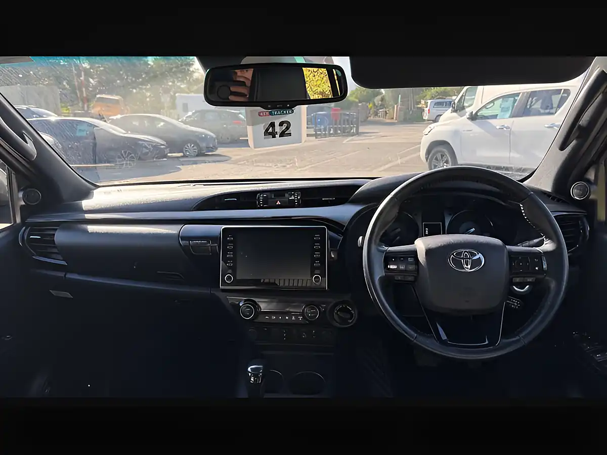 Used 2023 Toyota Hilux Invincible X Silver - Interior and Exterior details 5