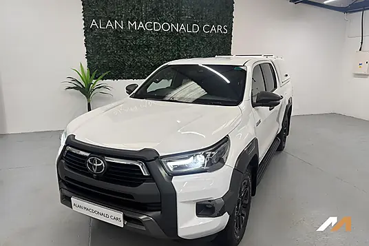 2023 Toyota Hilux Invincible X 2.8 D-4D