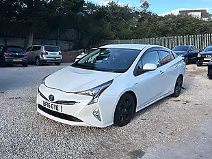 Used 2023 Toyota Prius White - Interior and Exterior details 3