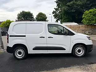 Used 2023 Toyota Proace City Active Short Panel Van White - Interior and Exterior details 15