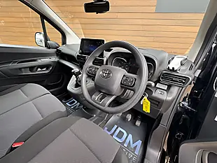Used 2023 Toyota Proace City Icon Black - Interior and Exterior details 18