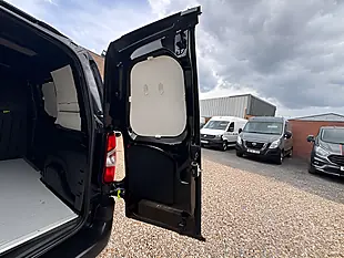 Used 2023 Toyota Proace City Icon Black - Interior and Exterior details 7