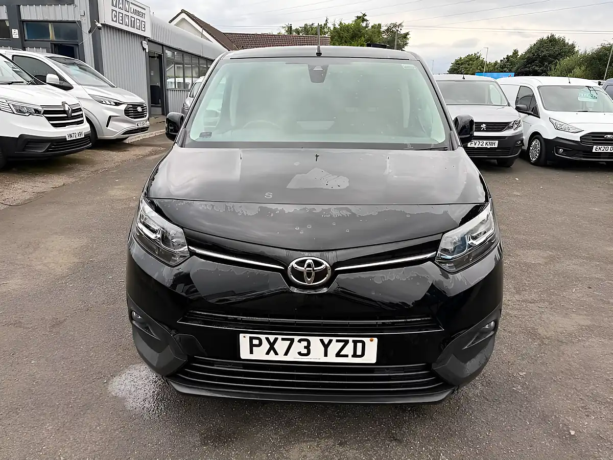 Used 2023 Toyota Proace City Icon Black - Interior and Exterior details 10