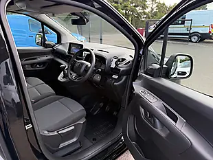 Used 2023 Toyota Proace City Icon Black - Interior and Exterior details 13