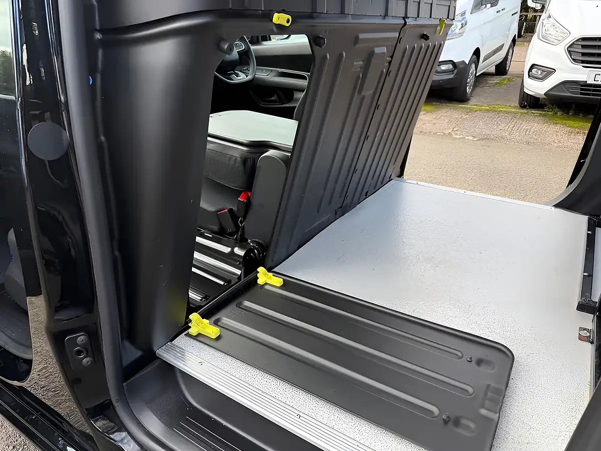 Used 2023 Toyota Proace City Icon Black - Interior and Exterior details 7