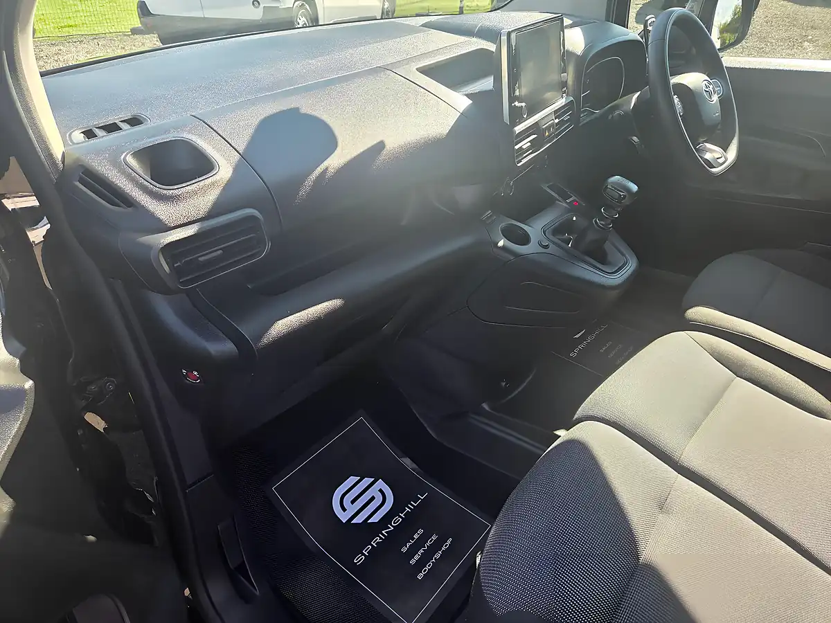 Used 2023 Toyota Proace City Icon Short Panel Van Swb Black - Interior and Exterior details 19