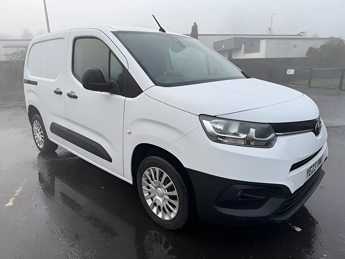 Used 2023 Toyota Proace City Icon White - Front View