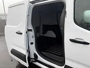 Used 2023 Toyota Proace City Icon White - Interior and Exterior details 10