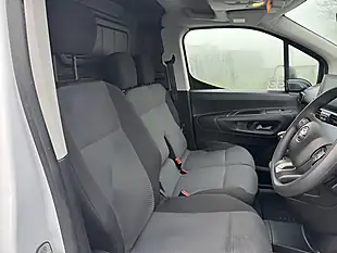 Used 2023 Toyota Proace City Icon White - Interior and Exterior details 16