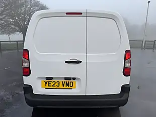 Used 2023 Toyota Proace City Icon White - Interior and Exterior details 5