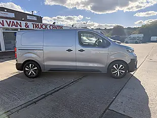 Used 2023 Toyota Proace Icon Grey - Interior and Exterior details 2
