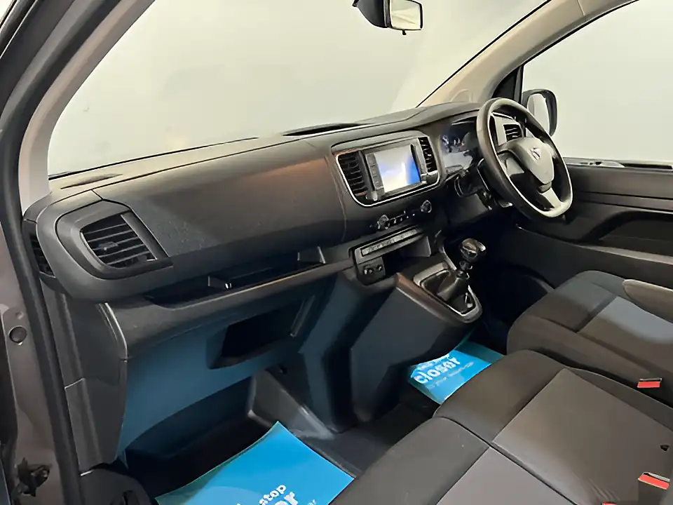 Used 2023 Toyota Proace Icon Grey - Interior and Exterior details 17