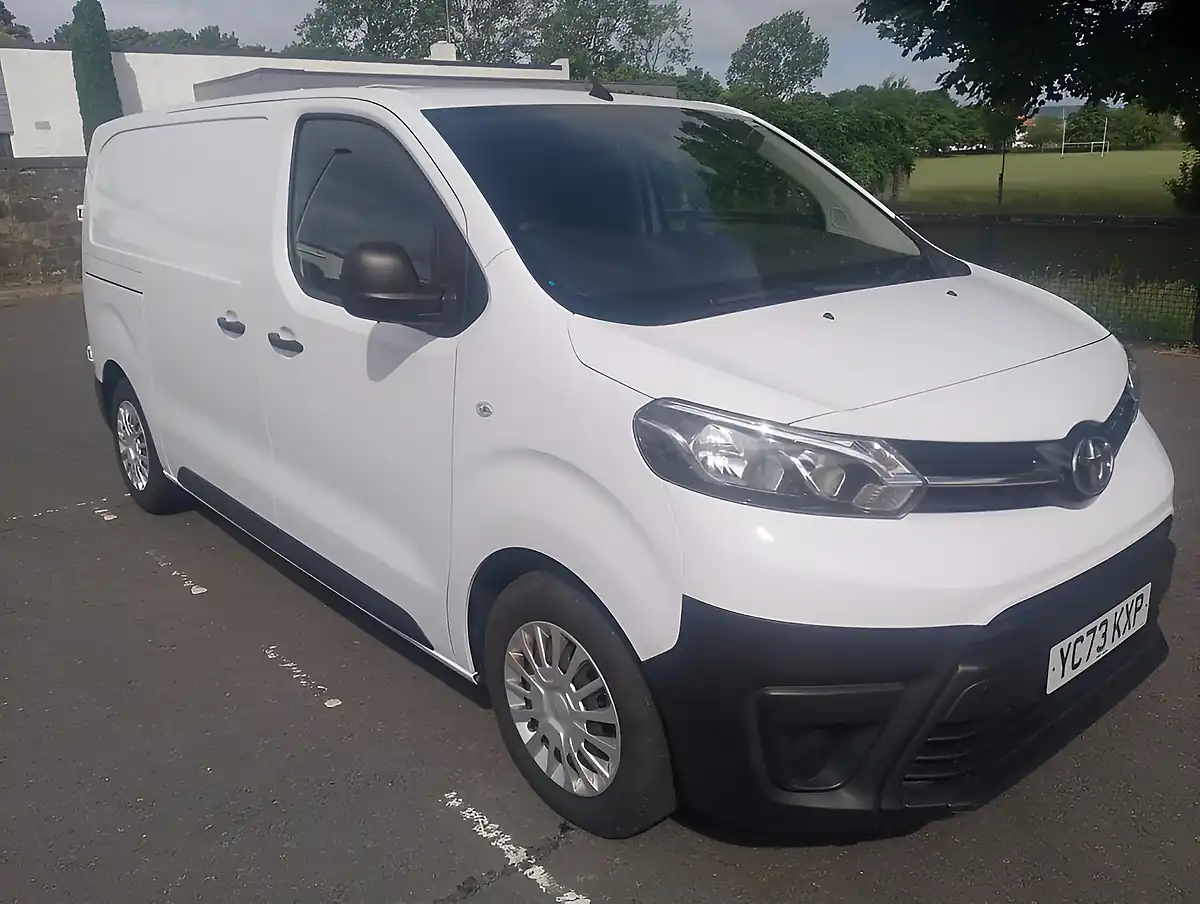 Used 2023 Toyota Proace Icon White - Front View