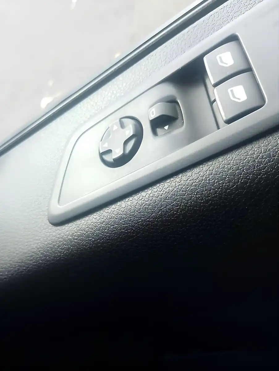 Used 2023 Toyota Proace Icon White - Interior and Exterior details 16