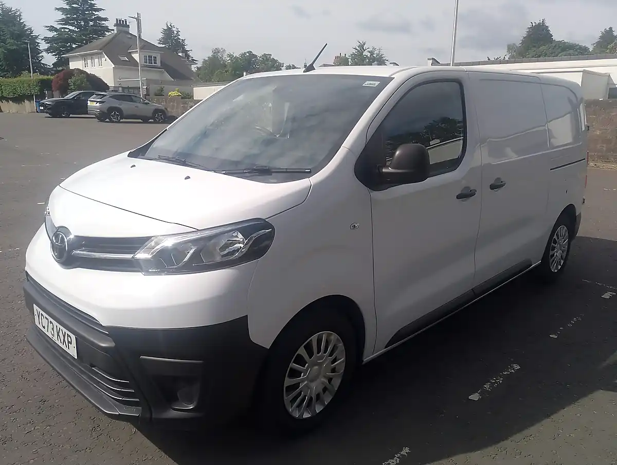 Used 2023 Toyota Proace Icon White - Interior and Exterior details 3
