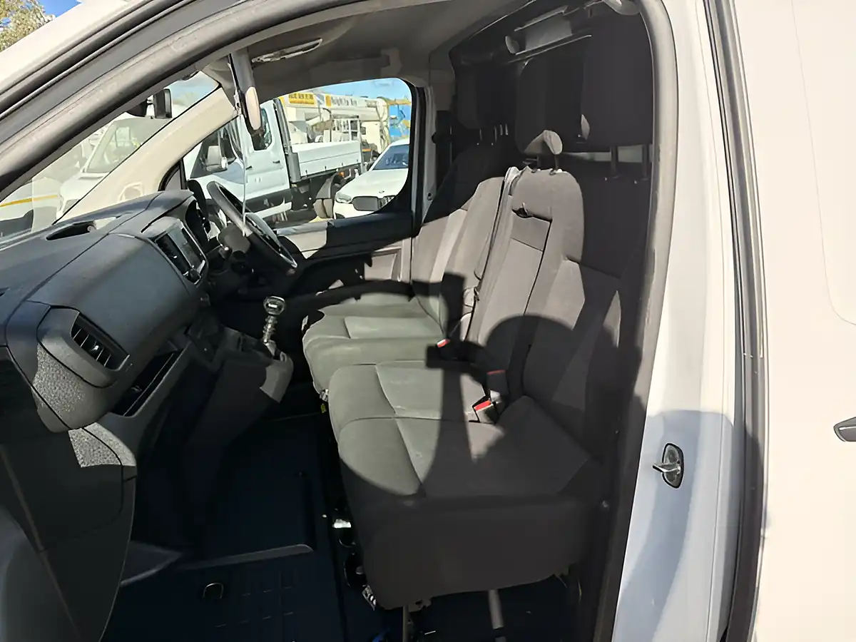 Used 2023 Toyota Proace Icon White - Interior and Exterior details 13