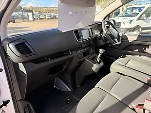 Used 2023 Toyota Proace Icon White - Interior and Exterior details 14