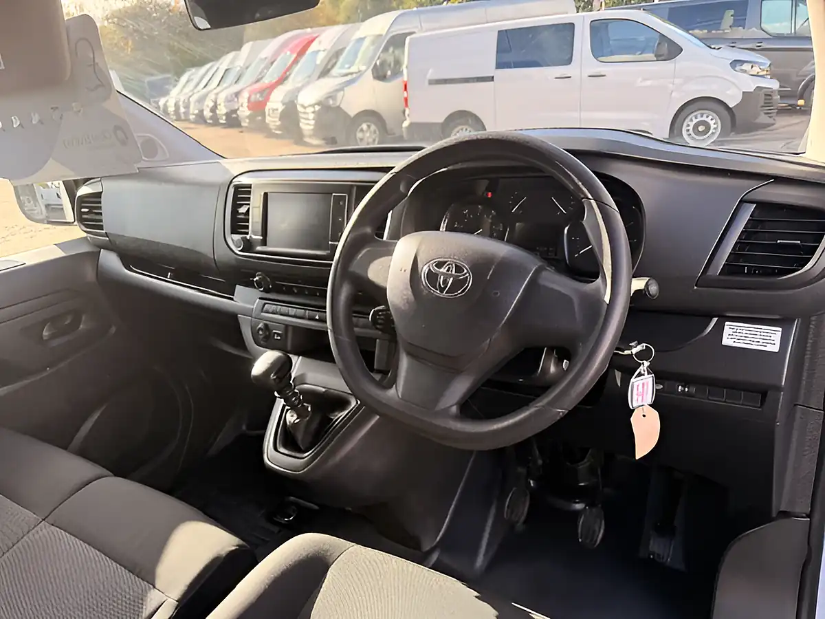 Used 2023 Toyota Proace Icon White - Interior and Exterior details 16