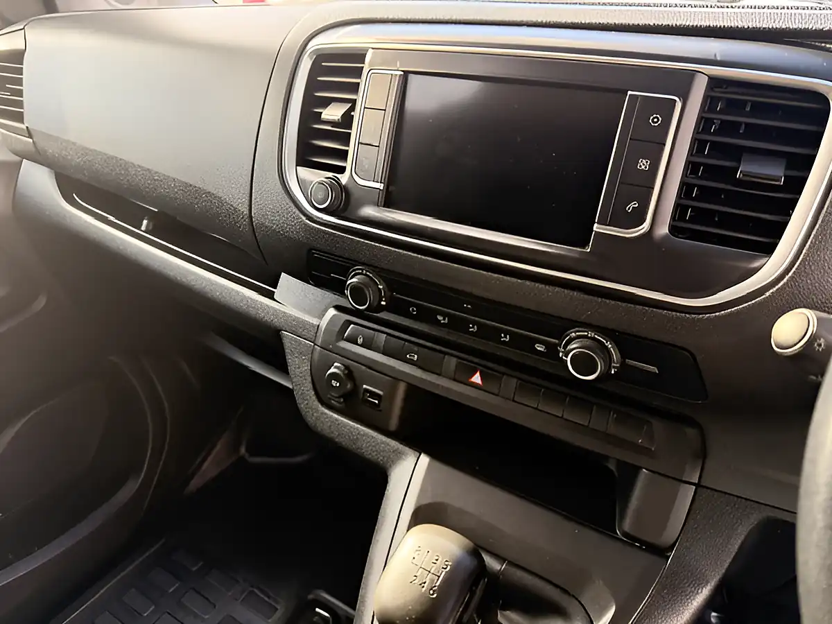 Used 2023 Toyota Proace Icon White - Interior and Exterior details 18
