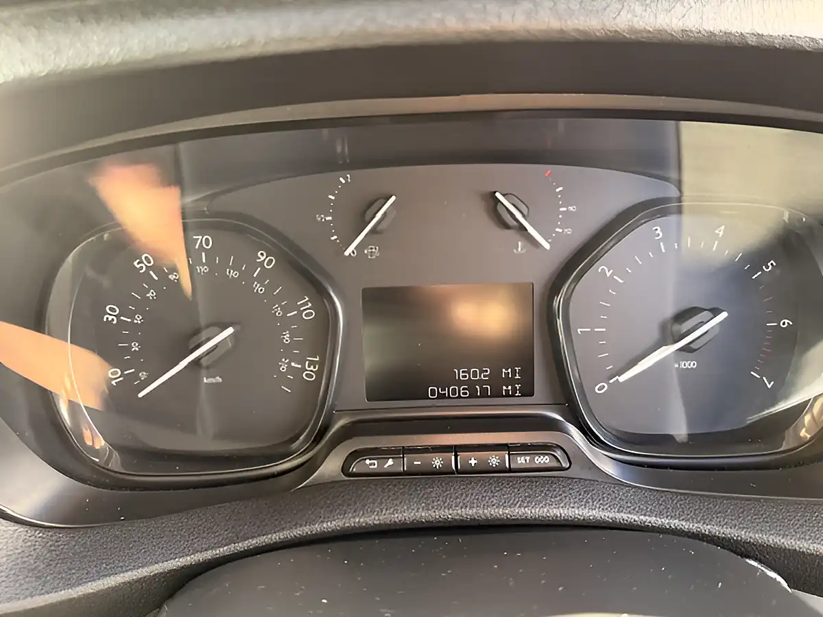 Used 2023 Toyota Proace Icon White - Interior and Exterior details 20
