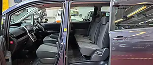 Used 2023 Toyota Voxy Purple - Interior and Exterior details 9