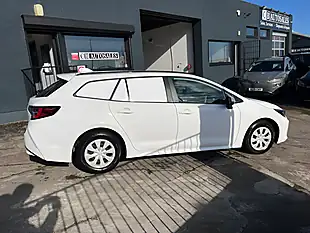 Used 2023 Toyota White - Interior and Exterior details 3