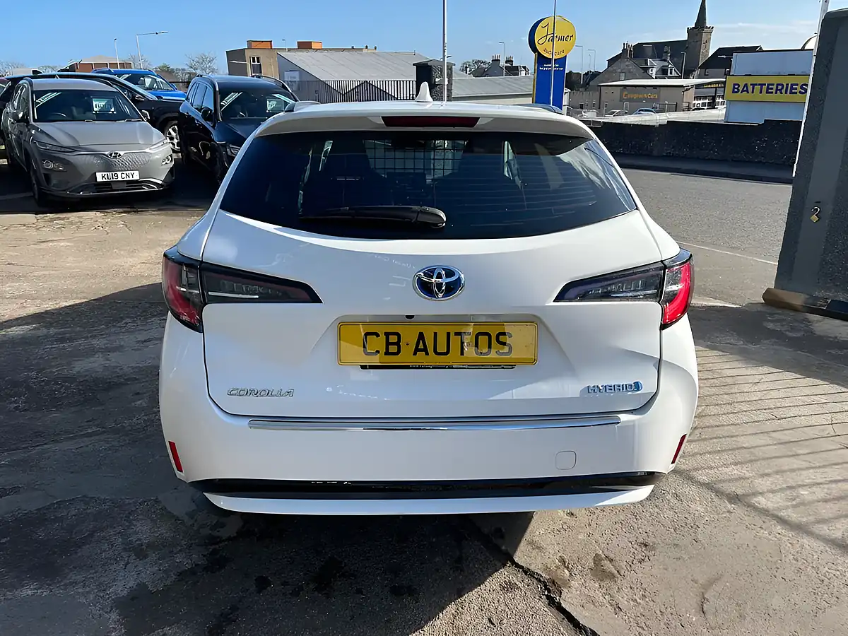 Used 2023 Toyota White - Interior and Exterior details 7