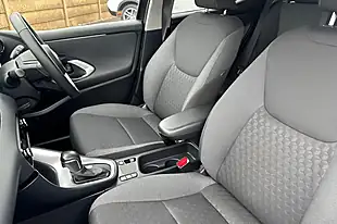 Used 2023 Toyota Yaris Design Black - Interior and Exterior details 11