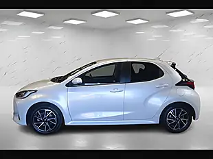 Used 2023 Toyota Yaris Design White - Interior and Exterior details 5