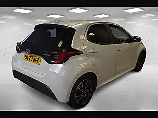 Used 2023 Toyota Yaris Design White - Interior and Exterior details 8