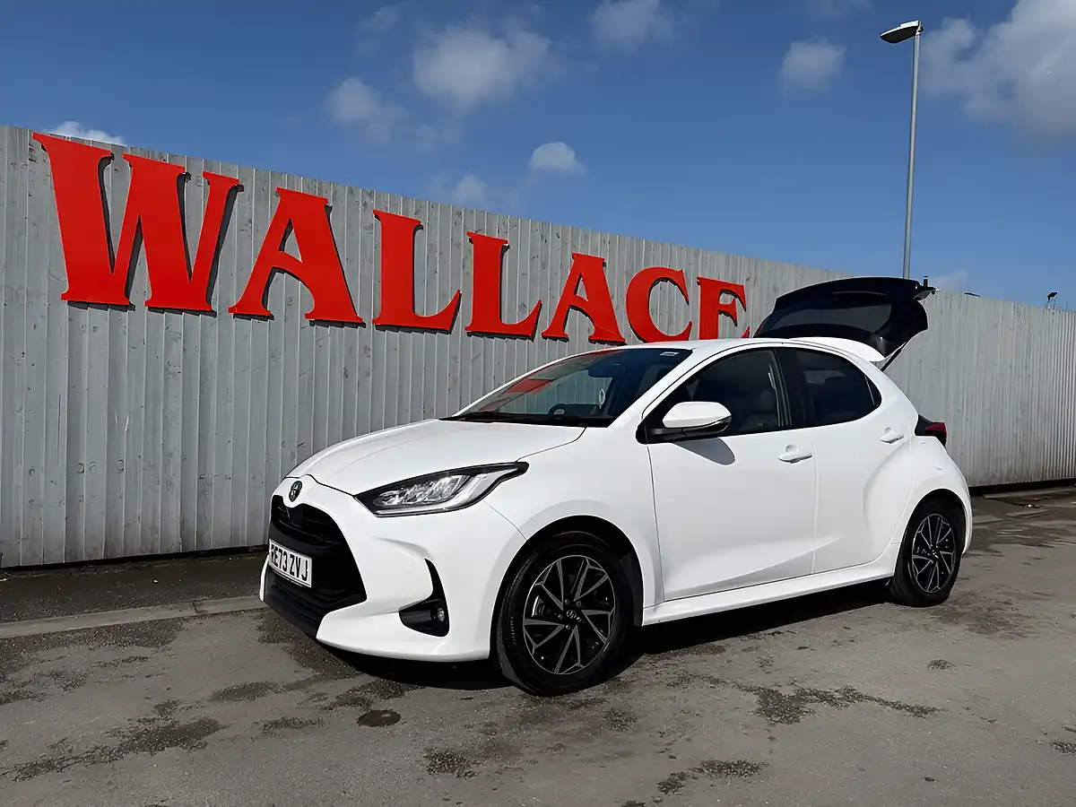 Used 2023 Toyota Yaris Design White - Interior and Exterior details 11