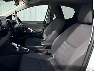 Used 2023 Toyota Yaris Design White - Interior and Exterior details 13