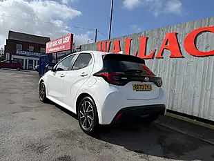 Used 2023 Toyota Yaris Design White - Interior and Exterior details 16