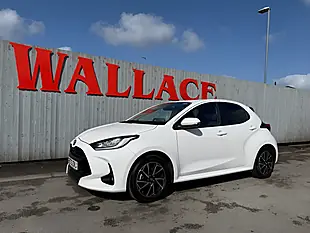 Used 2023 Toyota Yaris Design White - Interior and Exterior details 7